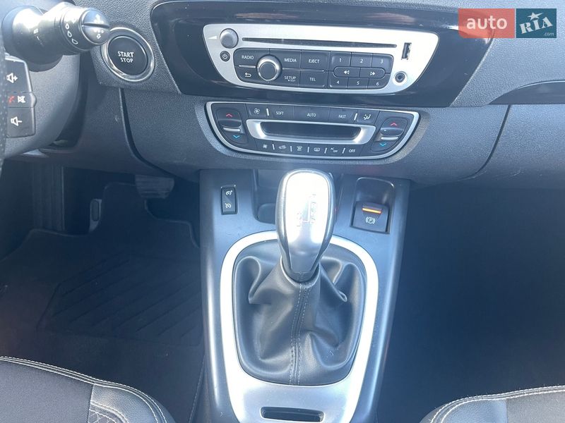 Минивэн Renault Scenic 2014 в Луцке