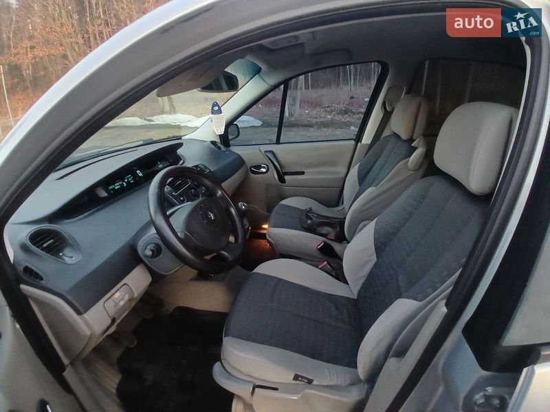 Минивэн Renault Scenic 2004 в Ковеле