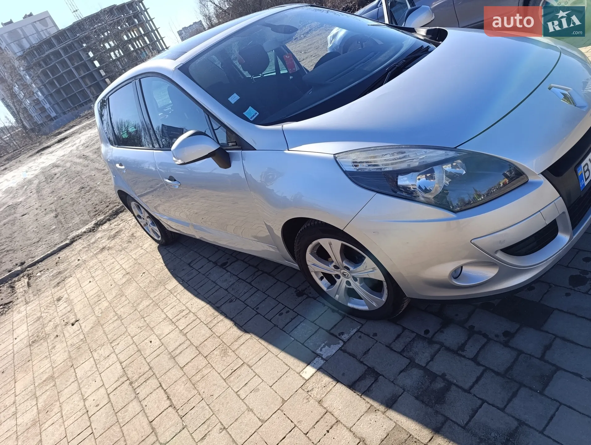 2010 Renault Scenic - мініатюра 5