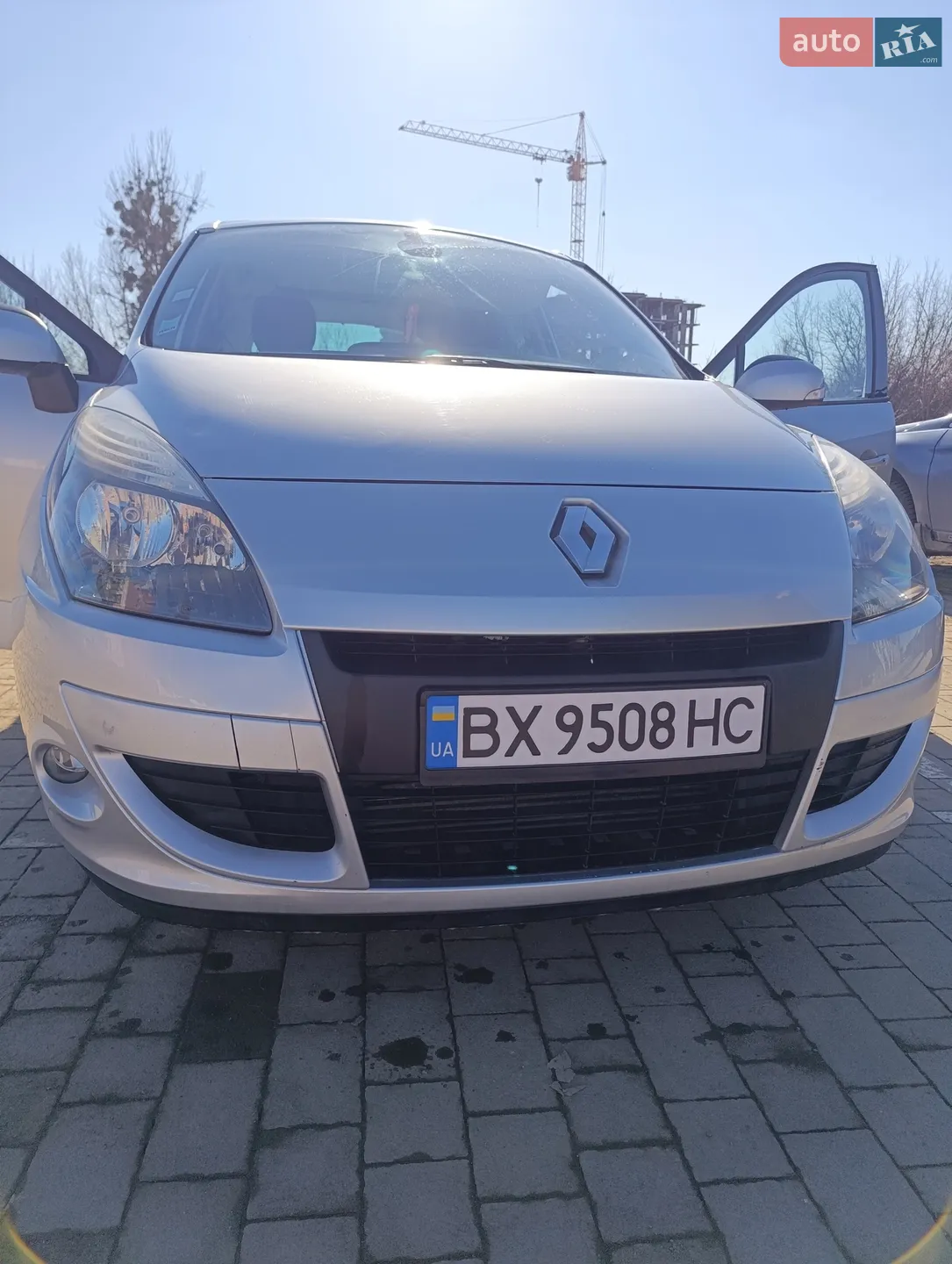 2010 Renault Scenic - мініатюра 2