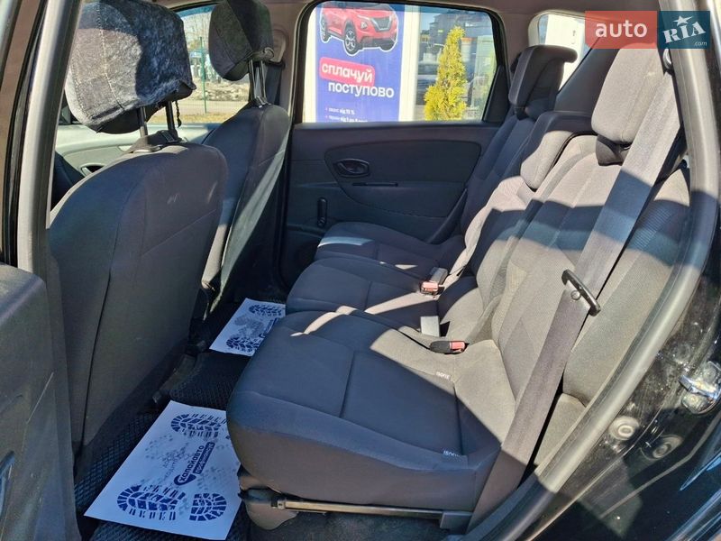 Минивэн Renault Scenic 2011 в Львове