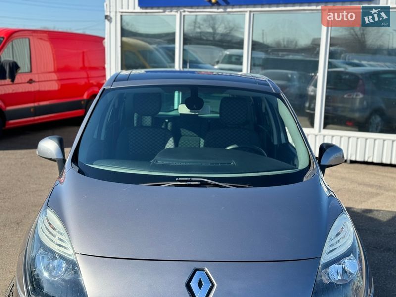 Мінівен Renault Scenic 2010 в Києві