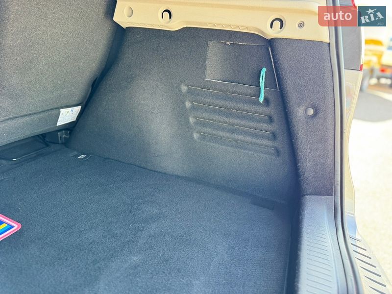 Мінівен Renault Scenic 2010 в Києві