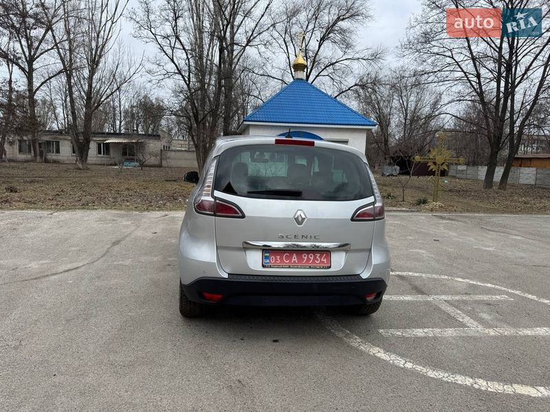 Минивэн Renault Scenic 2013 в Днепре
