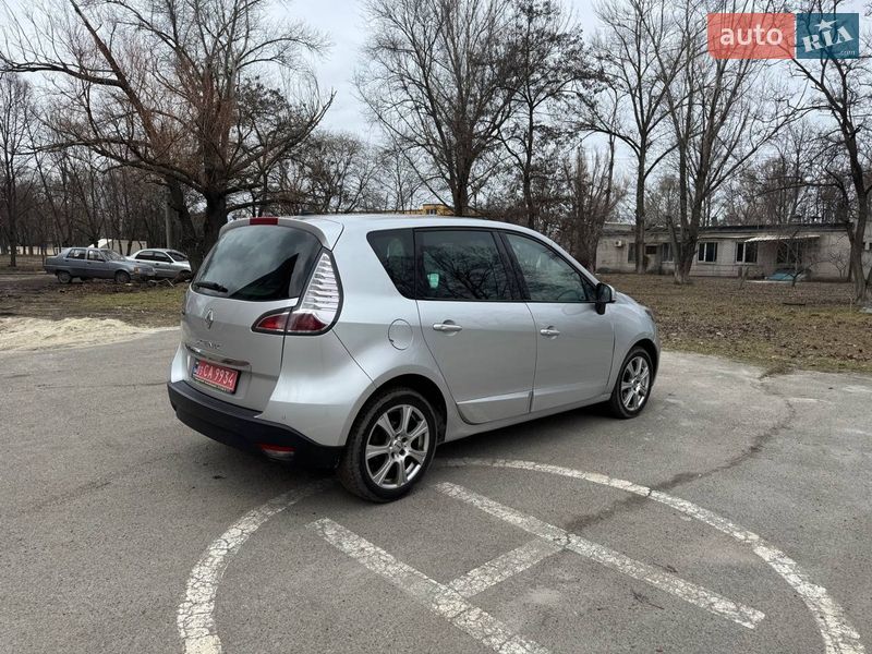 Минивэн Renault Scenic 2013 в Днепре