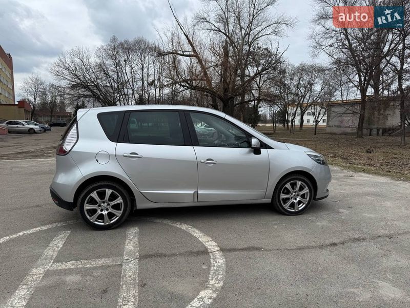 Минивэн Renault Scenic 2013 в Днепре
