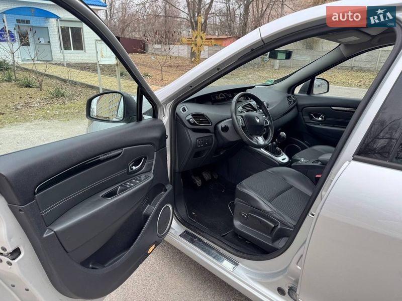 Минивэн Renault Scenic 2013 в Днепре