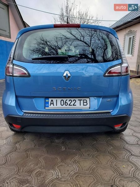 Минивэн Renault Scenic 2013 в Монастырище