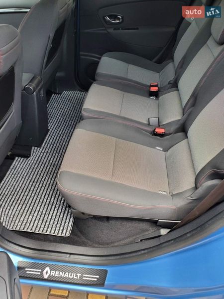 Минивэн Renault Scenic 2013 в Монастырище
