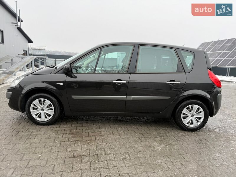 Минивэн Renault Scenic 2009 в Владимире
