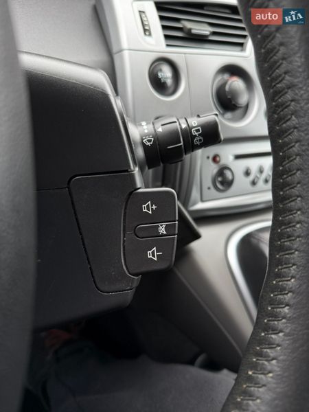 Минивэн Renault Scenic 2009 в Владимире