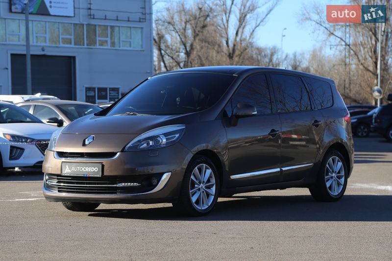 Минивэн Renault Scenic 2012 в Киеве