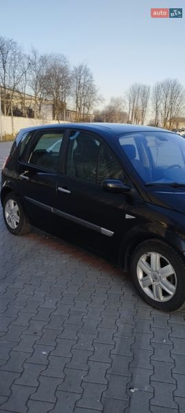 Мінівен Renault Scenic 2004 в Теофіполі