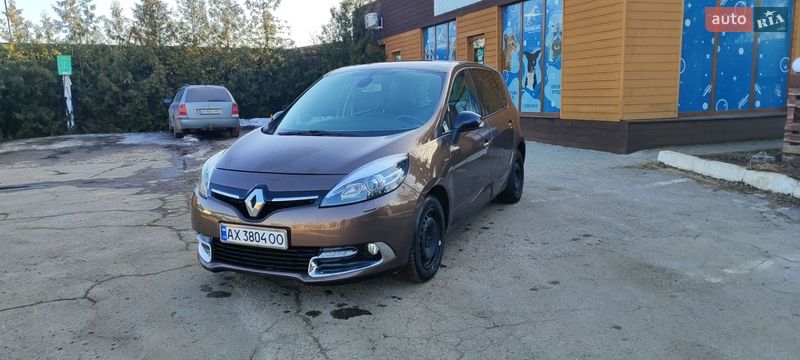 Renault Scenic 2012