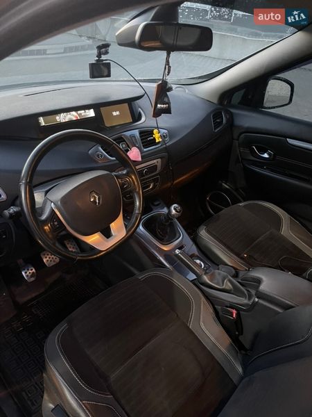 Мінівен Renault Scenic 2014 в Нововолинську фото 36 Мінівен Renault Scenic 2014 в Нововолинську
