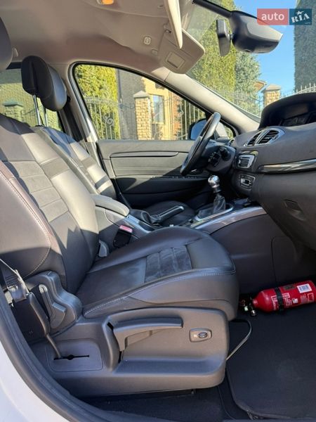 Минивэн Renault Scenic 2013 в Луцке