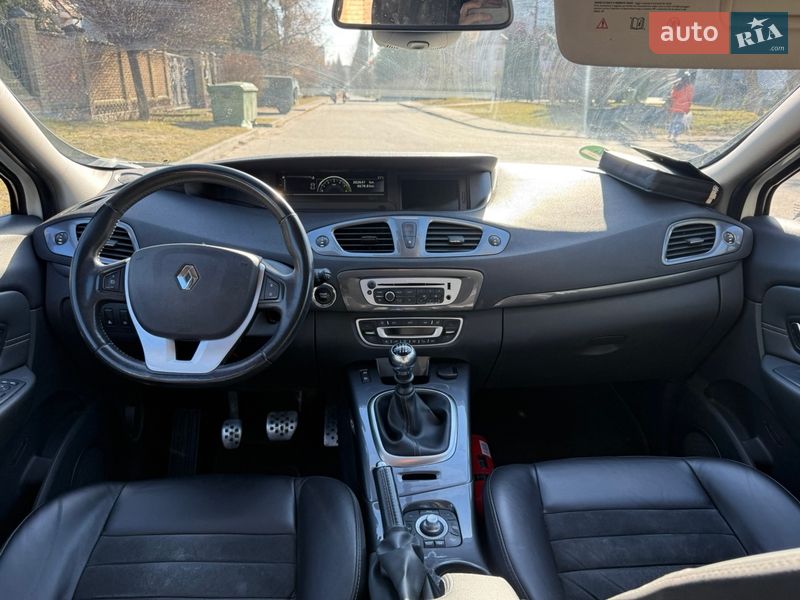 Минивэн Renault Scenic 2013 в Луцке