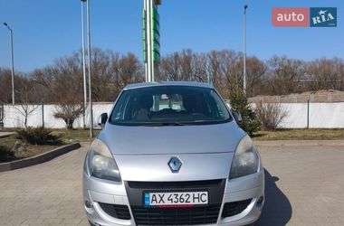 Мінівен Renault Scenic 2011 в Івано-Франківську