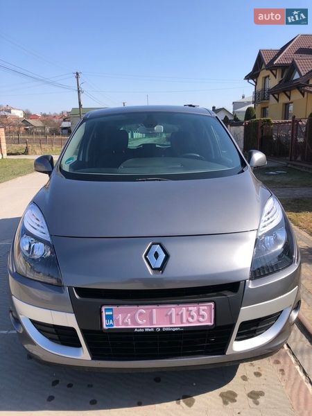Минивэн Renault Scenic 2010 в Львове