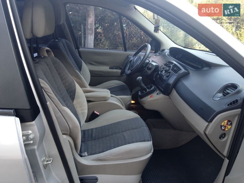 Мінівен Renault Scenic 2005 в Славуті