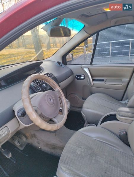Минивэн Renault Scenic 2004 в Черновцах