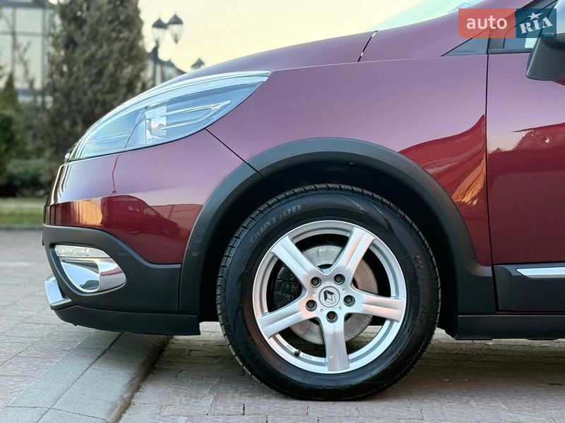 Минивэн Renault Scenic 2014 в Стрые