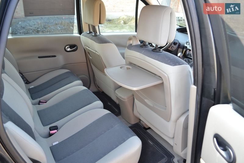 Минивэн Renault Scenic 2006 в Ровно фото 52 Минивэн Renault Scenic 2006 в Ровно