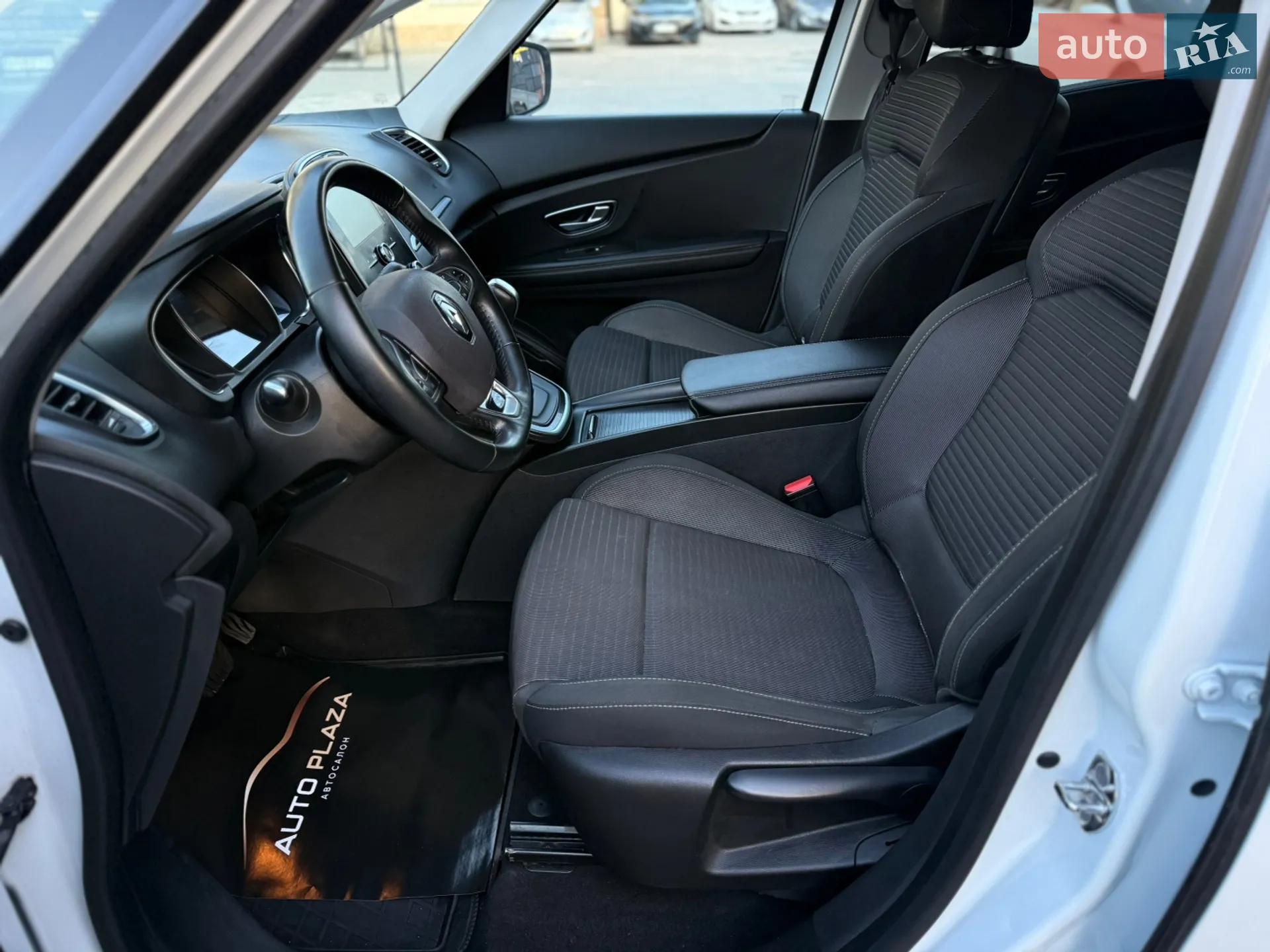2016 Renault Scenic - мініатюра 37