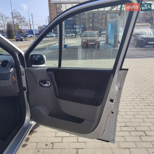 Минивэн Renault Scenic 2007 в Белой Церкви