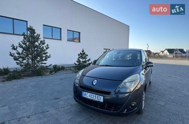 Минивэн Renault Scenic 2010 в Луцке