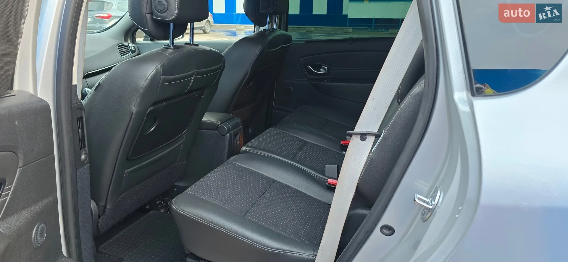 2011 Renault Scenic - мініатюра 13