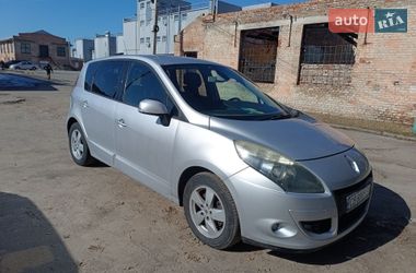 Минивэн Renault Scenic 2009 в Чернигове