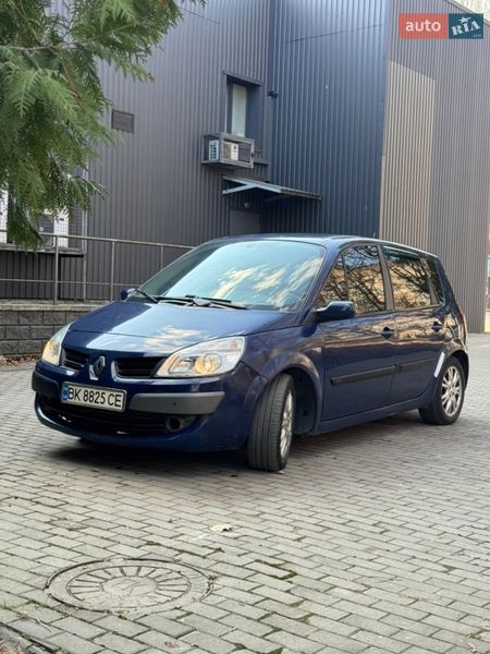 Минивэн Renault Scenic 2006 в Ровно