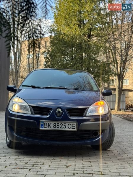 Минивэн Renault Scenic 2006 в Ровно