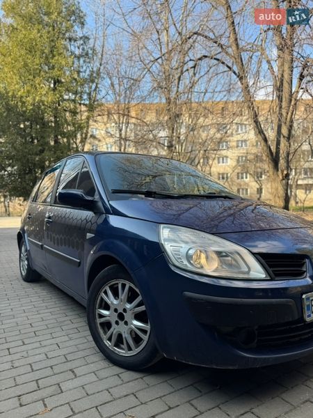Минивэн Renault Scenic 2006 в Ровно