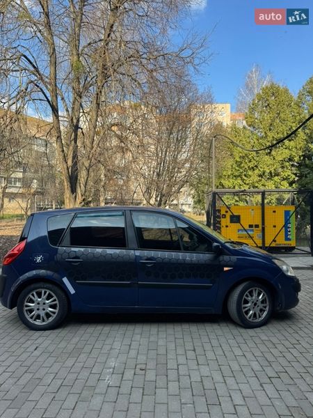 Минивэн Renault Scenic 2006 в Ровно