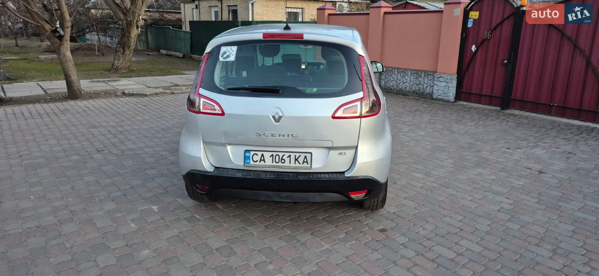 2010 Renault Scenic - мініатюра 4