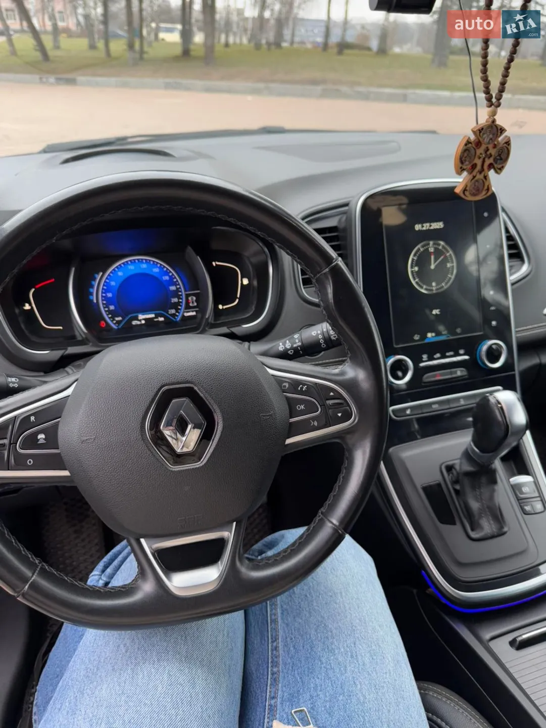 2017 Renault Scenic - мініатюра 12