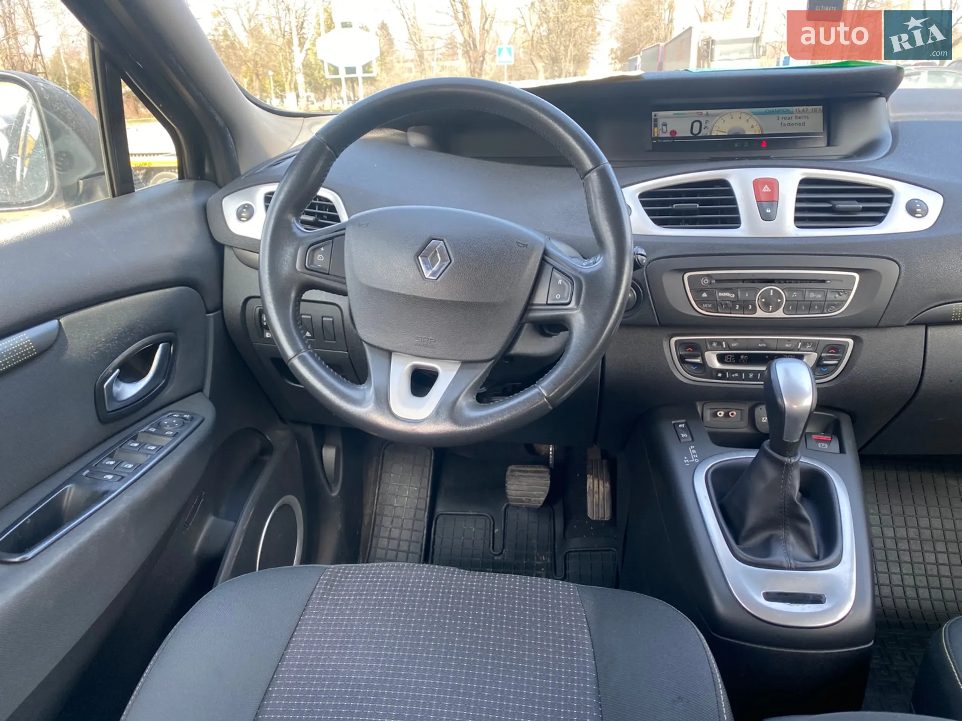 2010 Renault Scenic - мініатюра 10