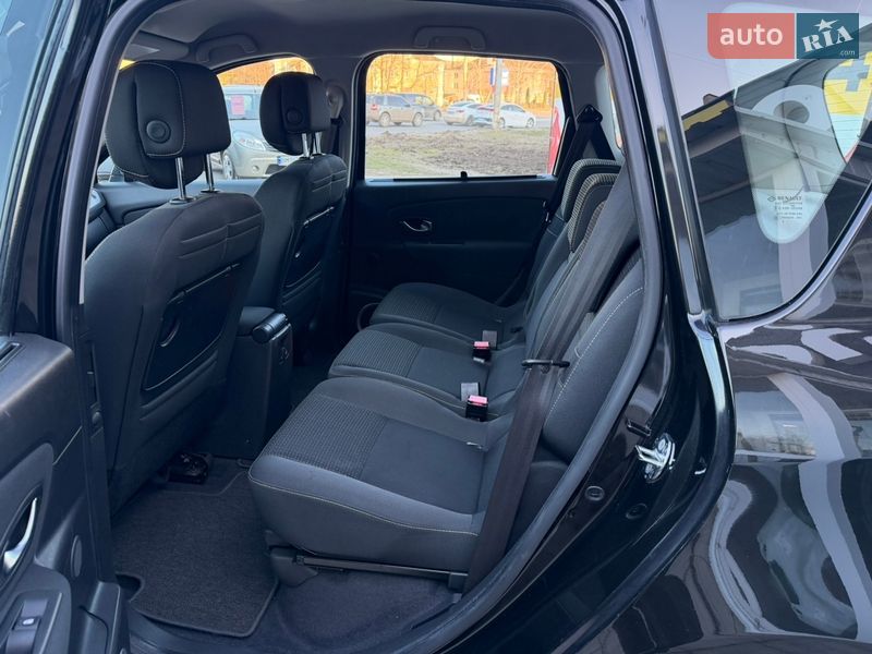 Мінівен Renault Scenic 2010 в Сумах