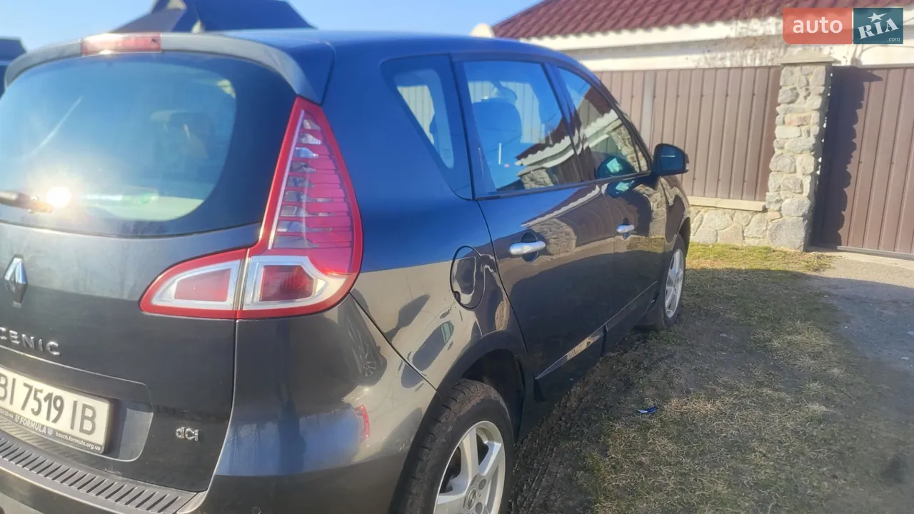 2011 Renault Scenic - мініатюра 38
