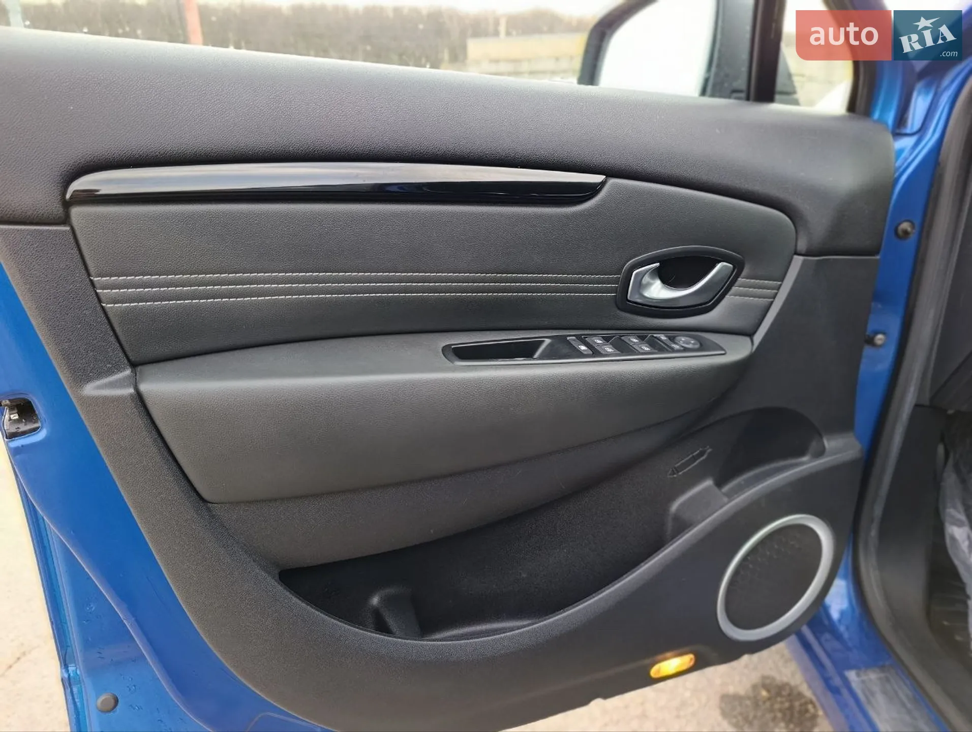 2011 Renault Scenic - мініатюра 10