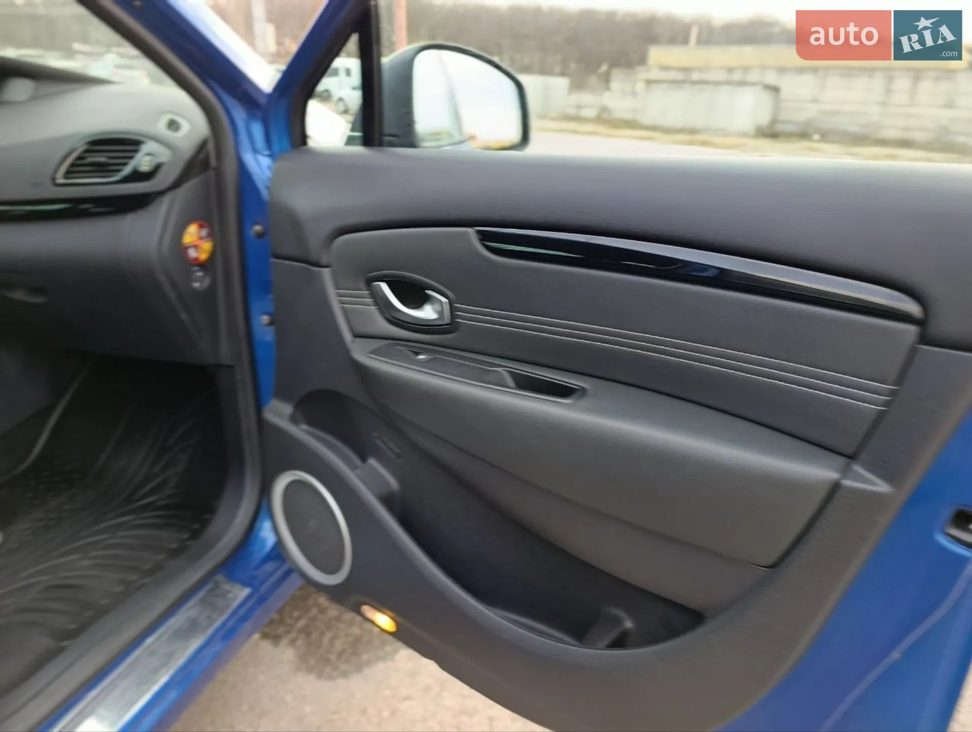 2011 Renault Scenic - мініатюра 18