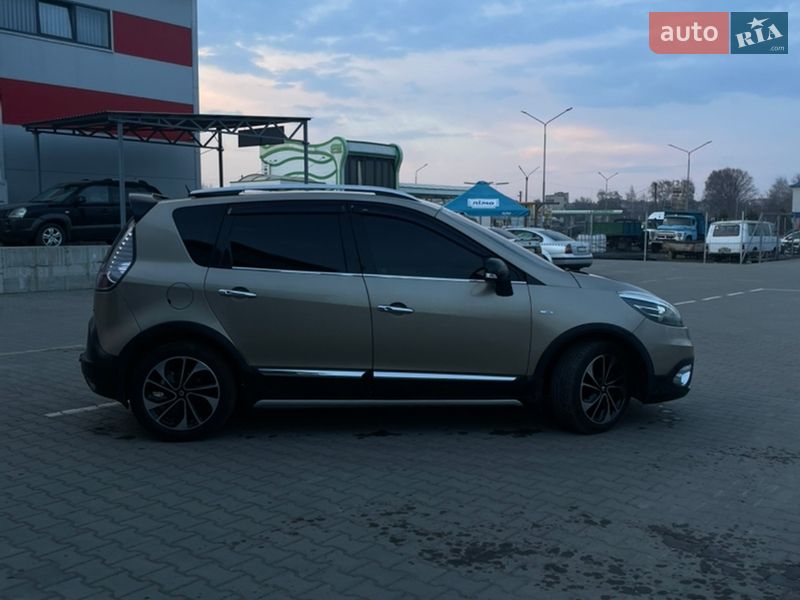 Мінівен Renault Scenic 2014 в Нововолинську фото 43 Мінівен Renault Scenic 2014 в Нововолинську