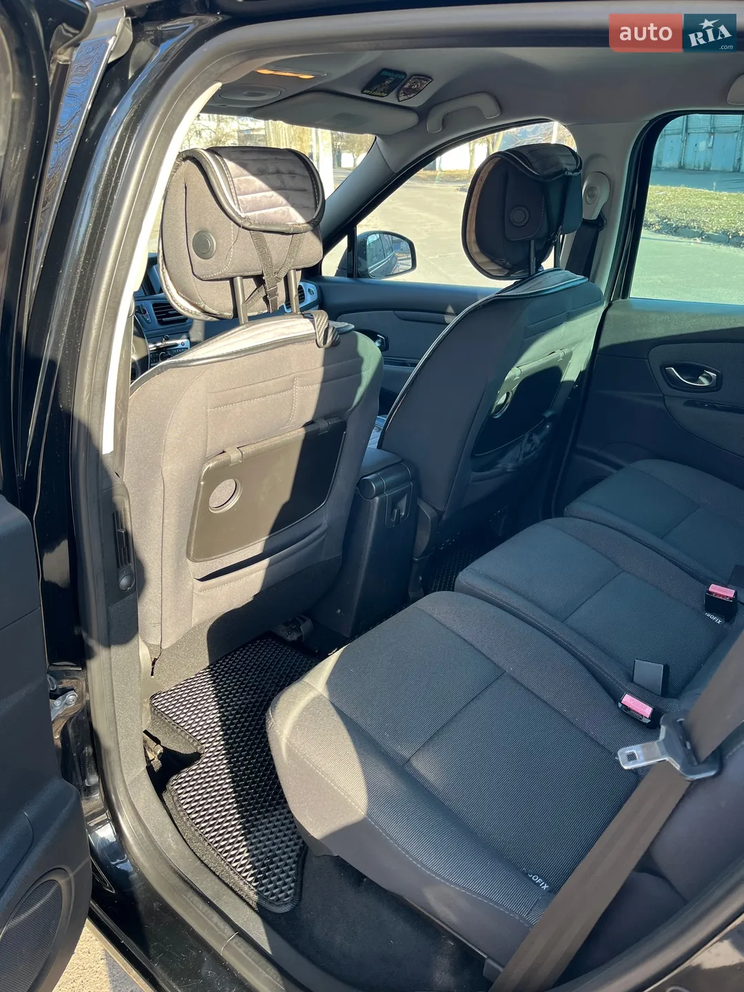 2010 Renault Scenic - мініатюра 17