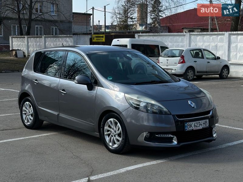 Renault Scenic 2012