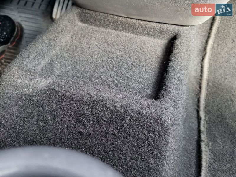 Минивэн Renault Scenic 2005 в Полтаве