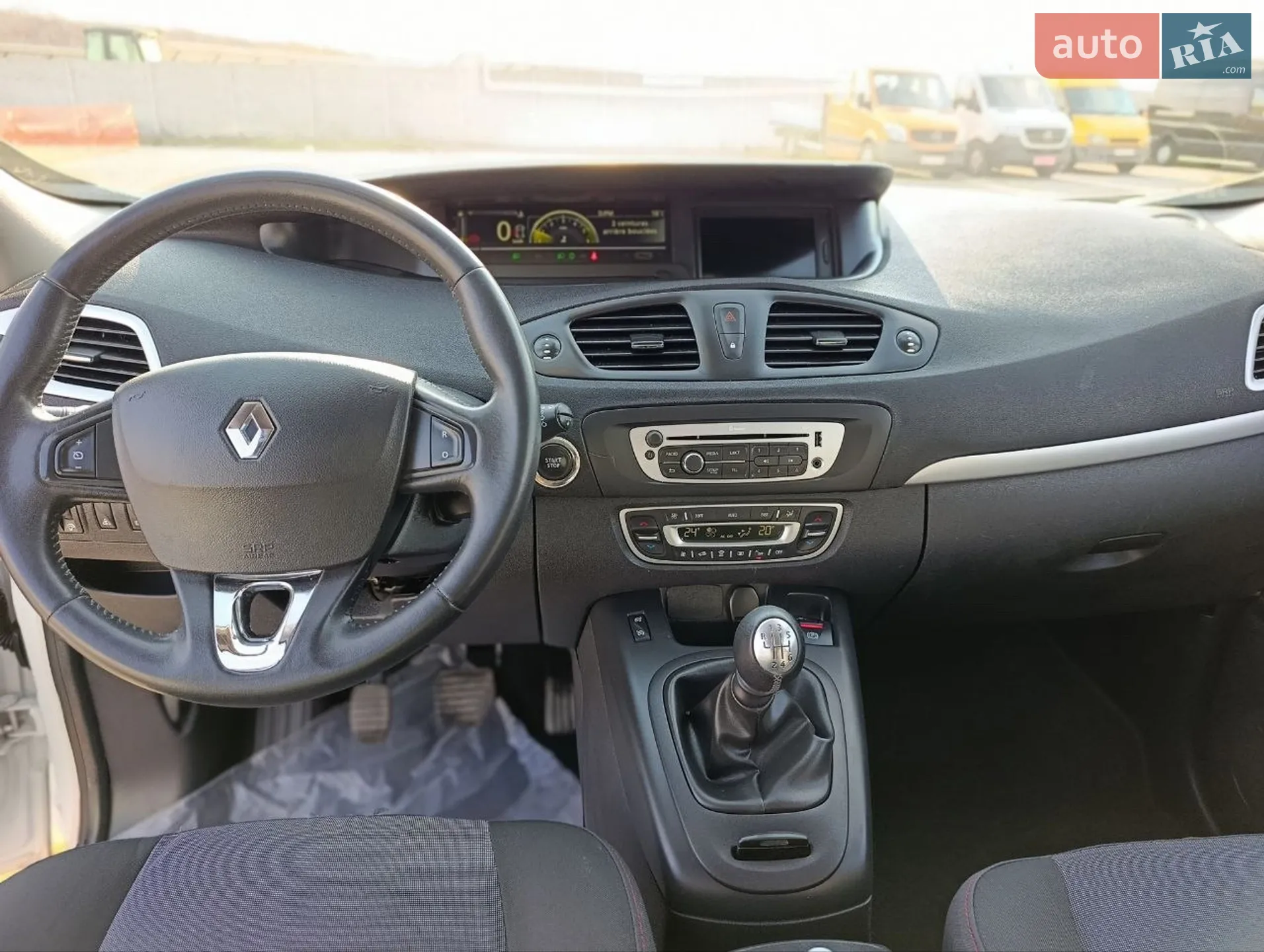 2013 Renault Scenic - мініатюра 11