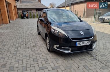 Мінівен Renault Scenic 2012 в Рівному