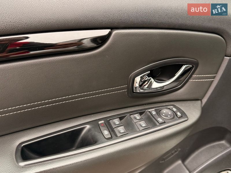 Мінівен Renault Scenic 2014 в Одесі